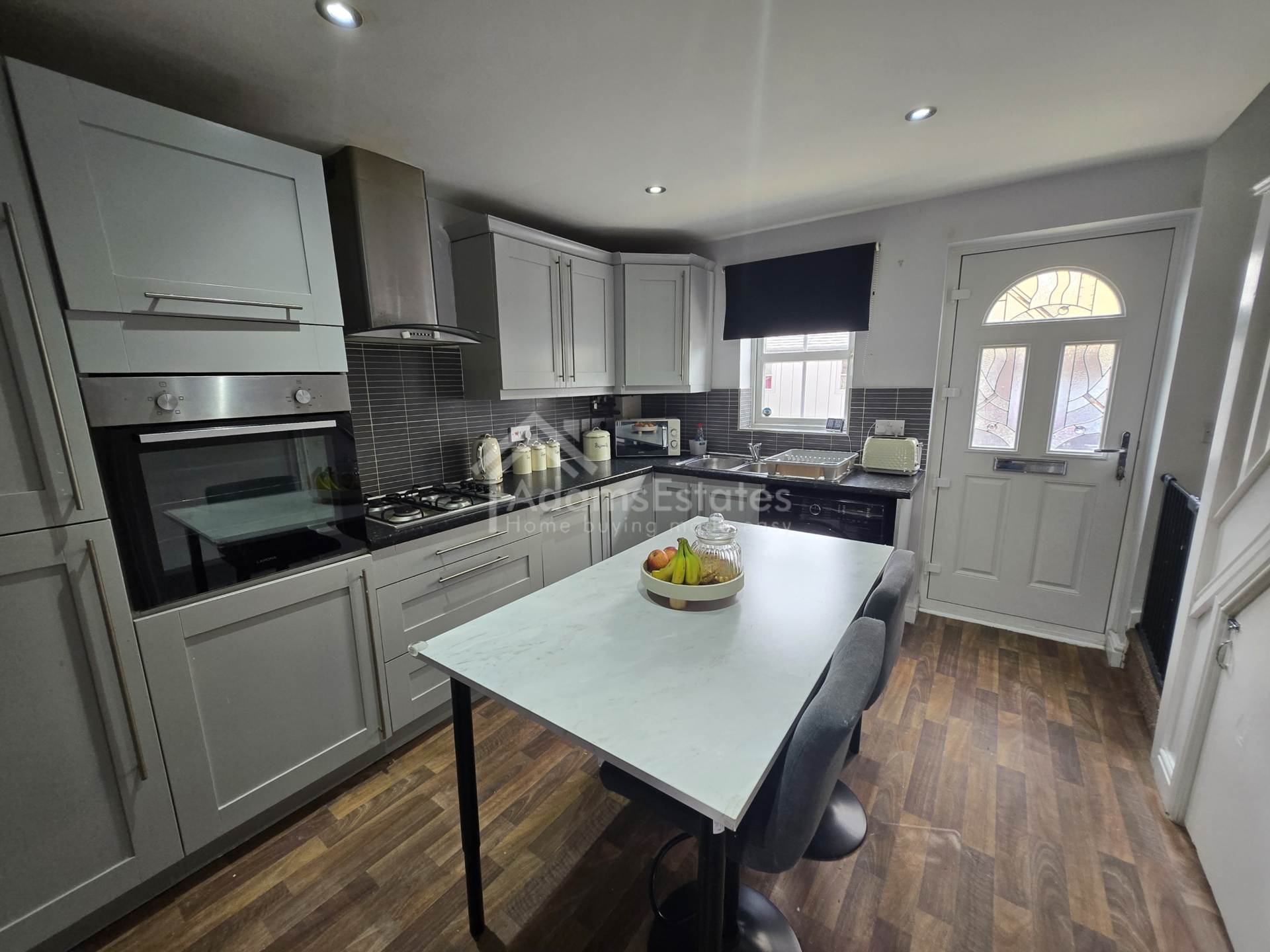 Healey Lane, Batley, Image 3