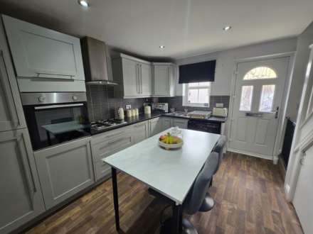 Healey Lane, Batley, Image 3