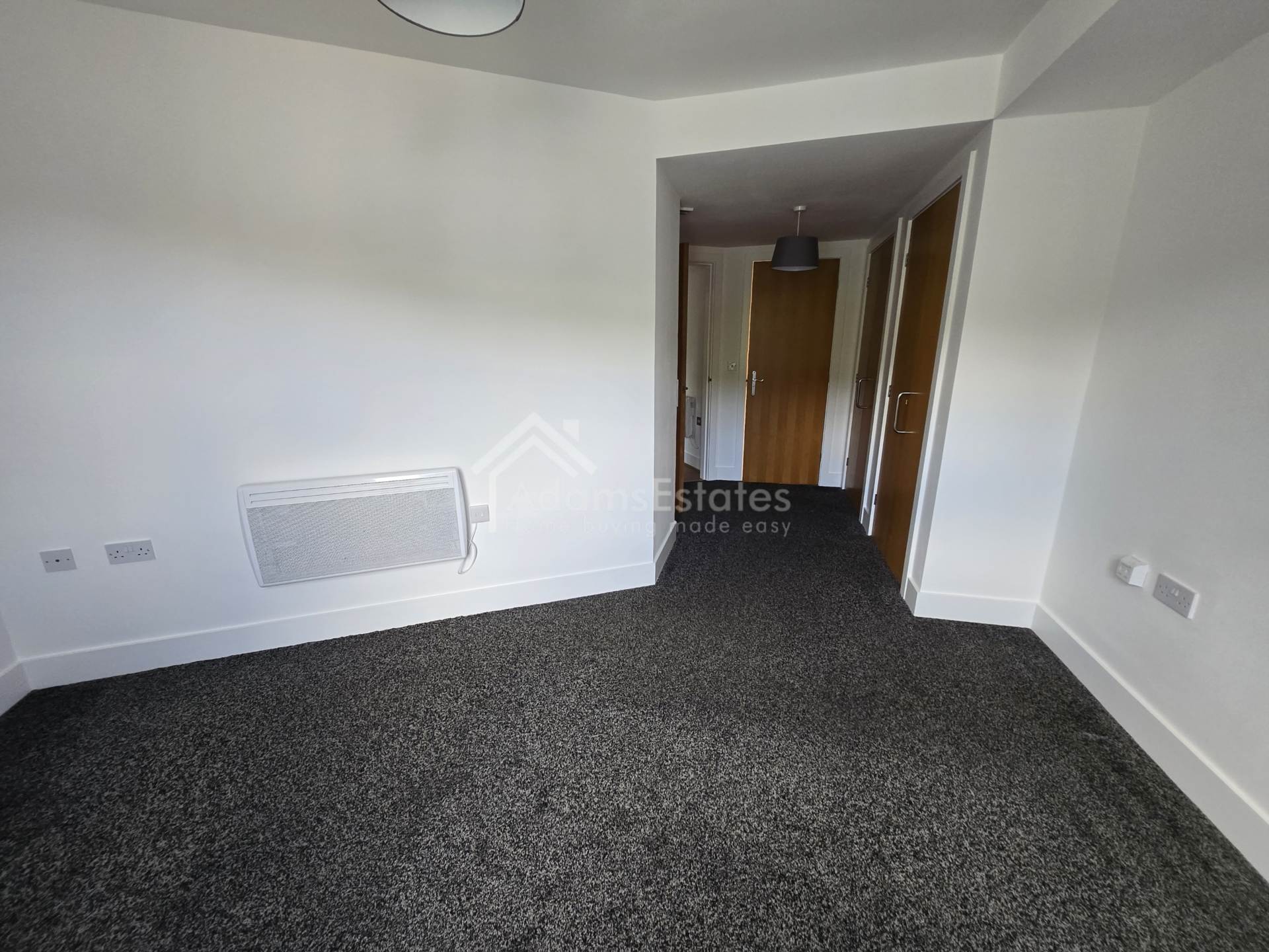 Ellis Court, Dewsbury, Image 3