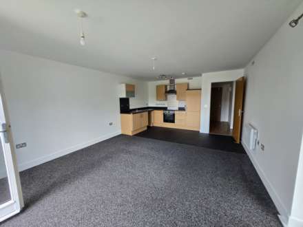 Ellis Court, Dewsbury, Image 2
