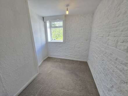 Chapel Fold, Batley, Image 7
