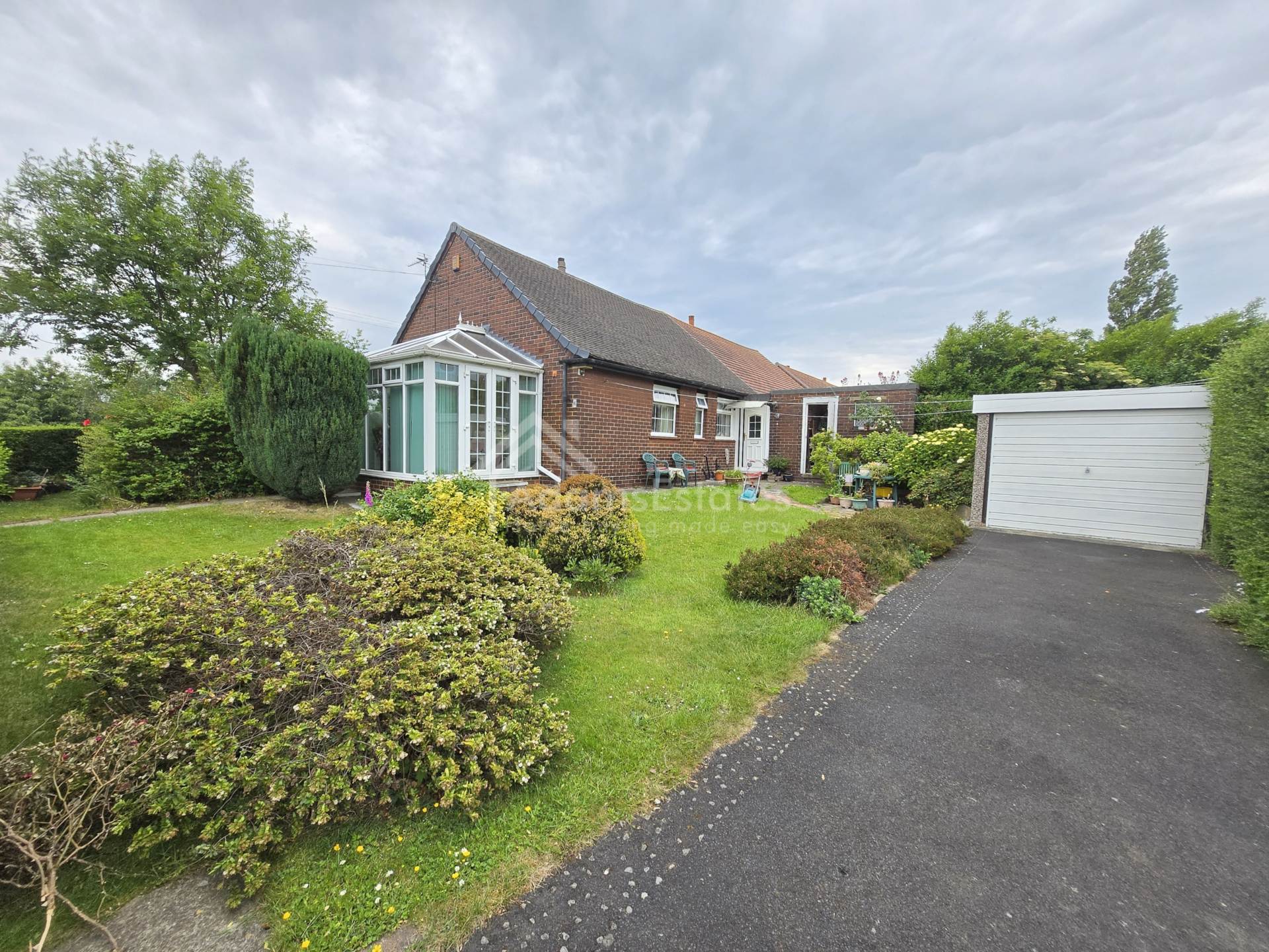 Edge View, Dewsbury, Image 1