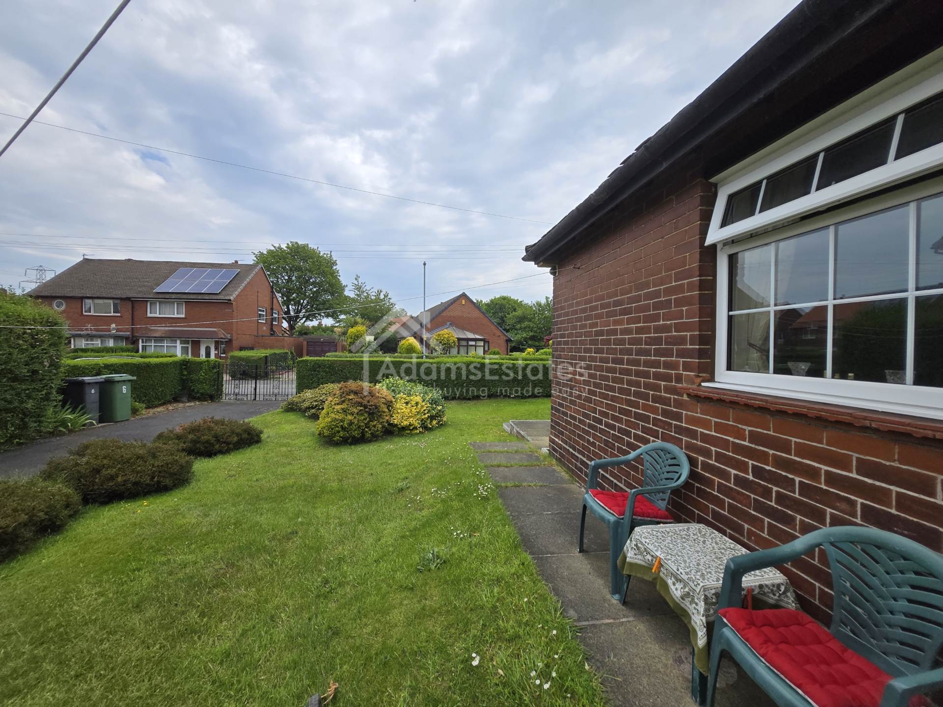 Edge View, Dewsbury, Image 10