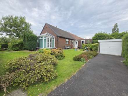 Edge View, Dewsbury, Image 1