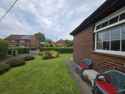 Edge View, Dewsbury, Image 10