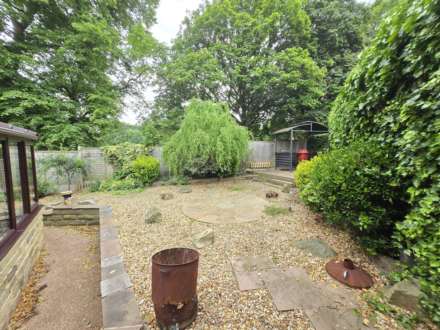 Bullfield Close, Dewsbury, Image 2