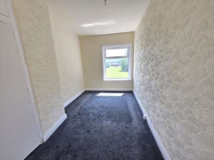 Cravendale Rd, Mirfield, Image 5