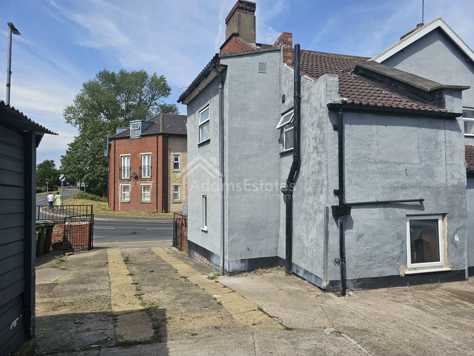 Doncaster Road, Knottingley, Image 1