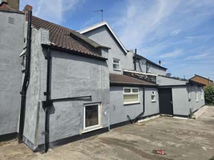 Doncaster Road, Knottingley, Image 5
