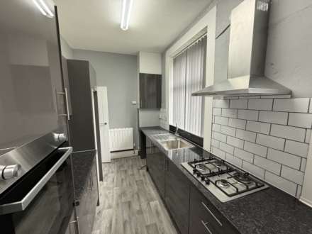 Kimberley Street, Dewsbury, Image 4