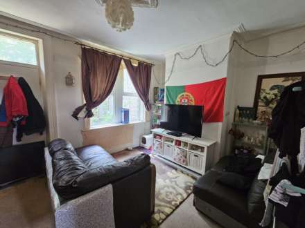 Douglas Street  Dewsbury, Dewsbury, Image 3