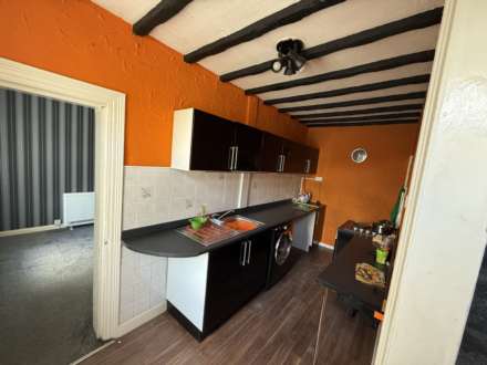 Bradford Road, Batley, Image 1