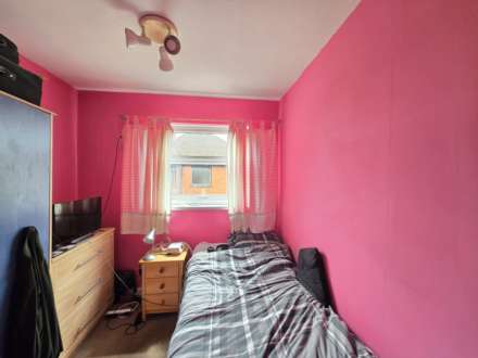 Doubting Road, Dewsbury, Image 8