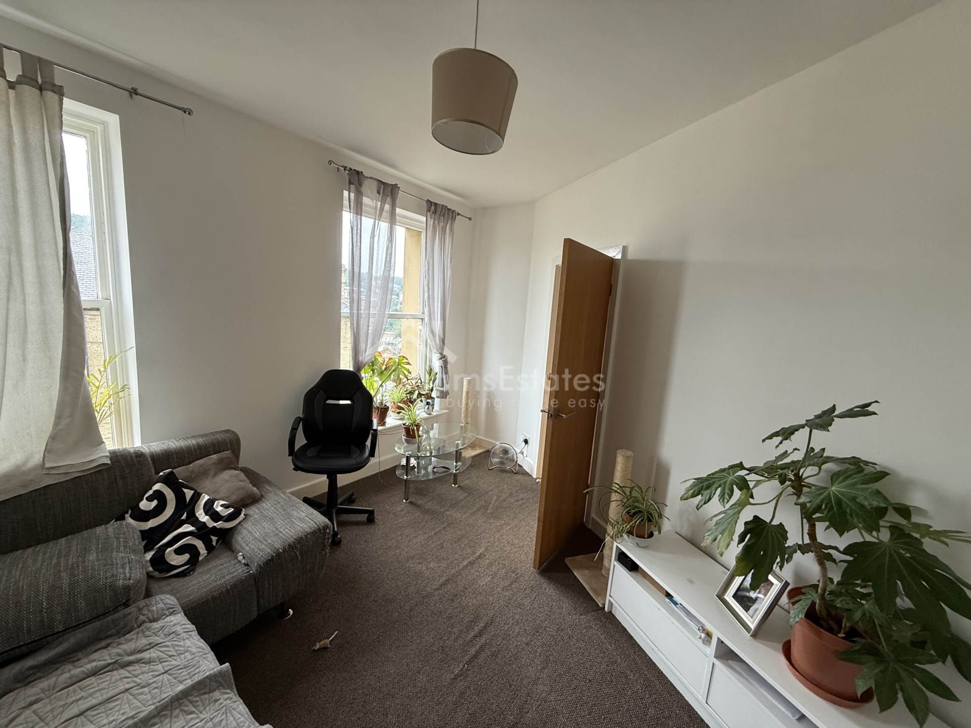 Wellington Road, Dewsbury, Image 2