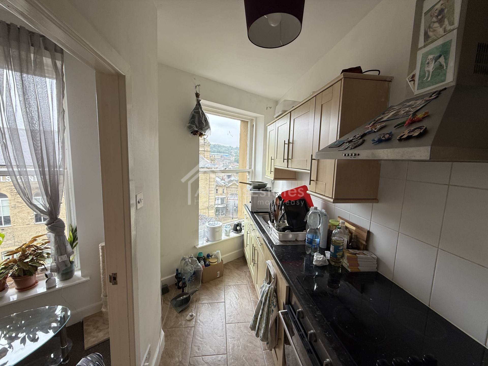 Wellington Road, Dewsbury, Image 4