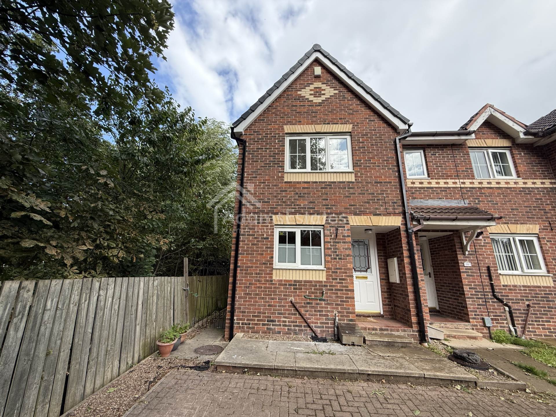 Wormalds View, Dewsbury, Image 1