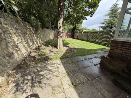 Wormalds View, Dewsbury, Image 9