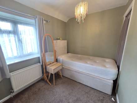Woodsome Estate, Batley, Image 8