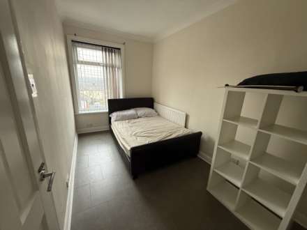 Snowdon Street, Batley, Image 9