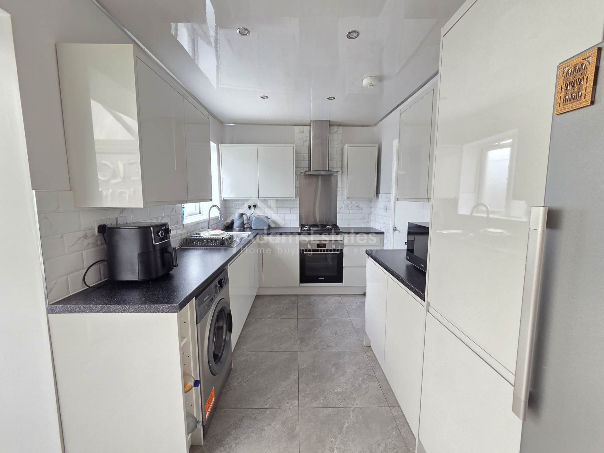 Moorcroft Road, Dewsbury, Image 3