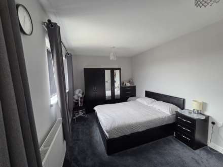 Moorcroft Road, Dewsbury, Image 9