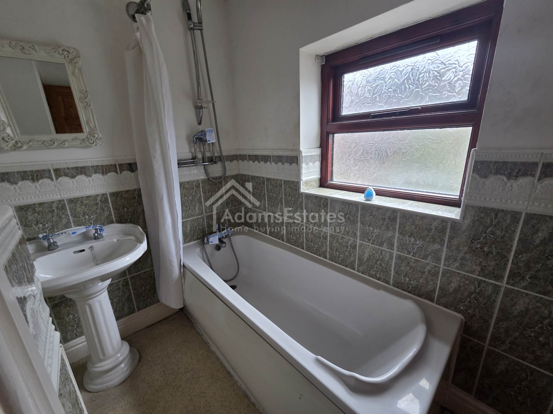 Lees Hall Road, Dewsbury, Image 7