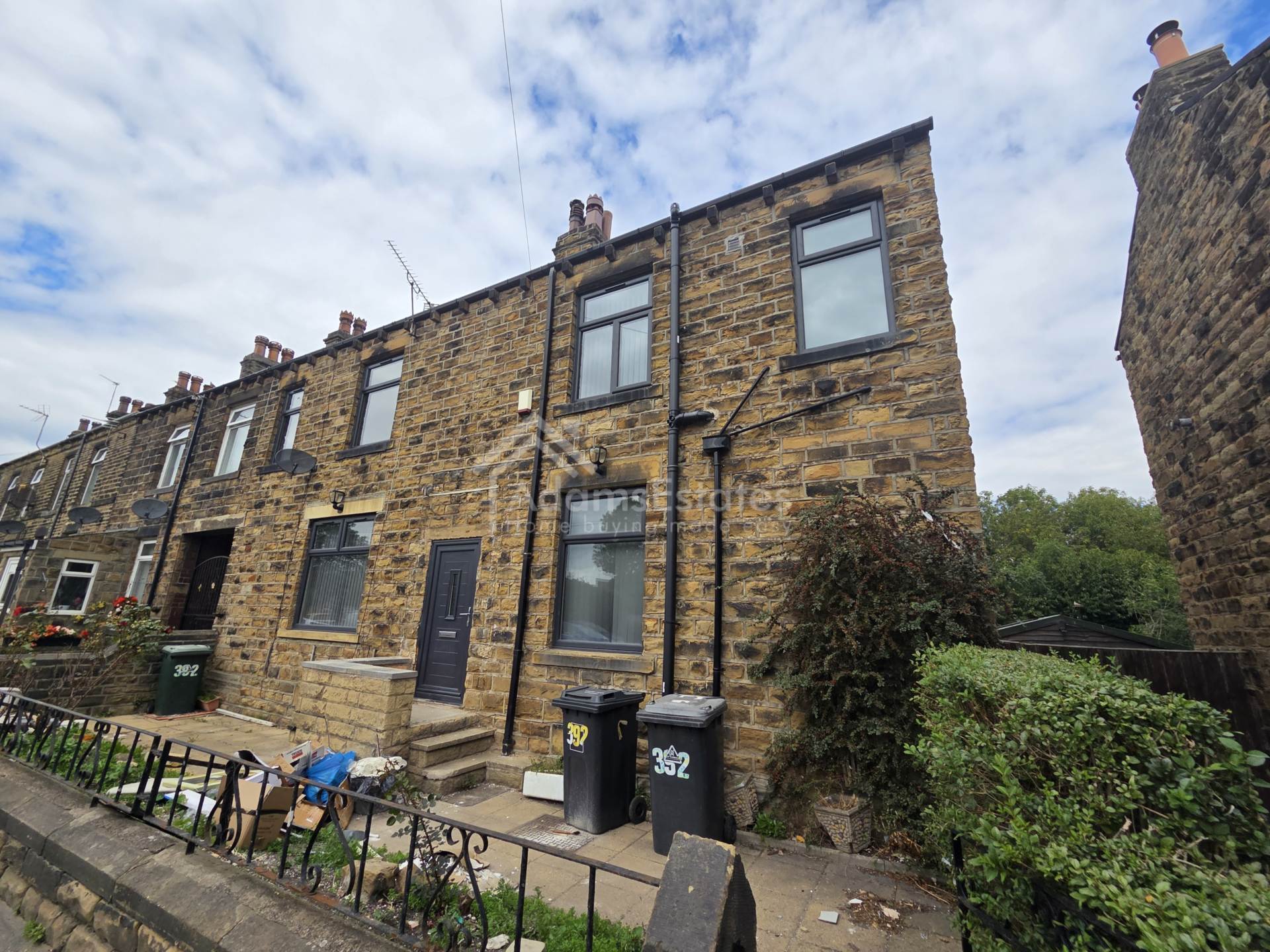 Lees Hall Road, Dewsbury, Image 1