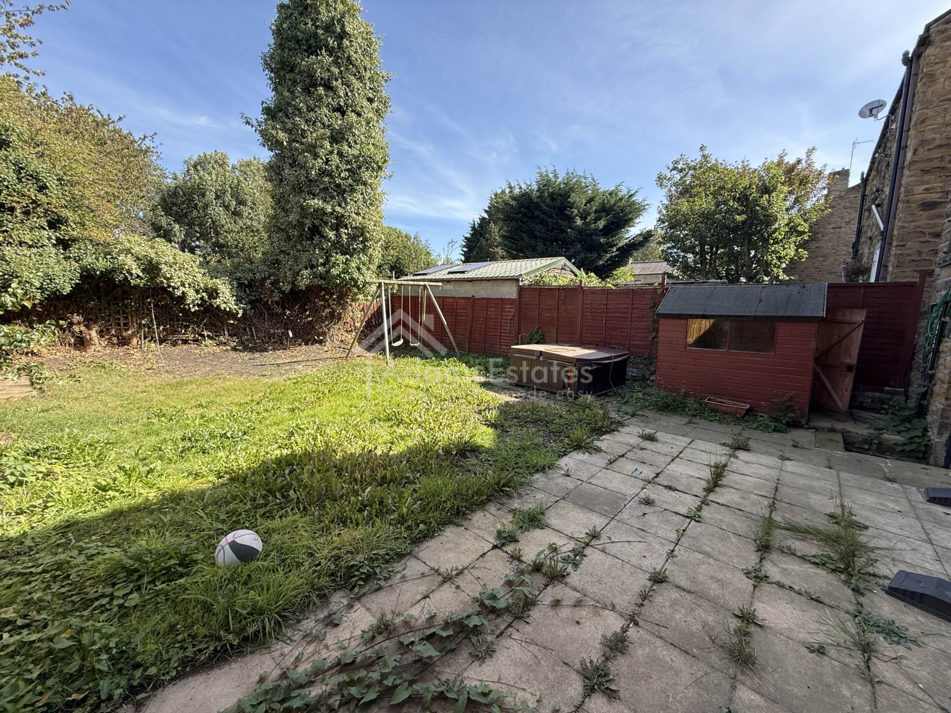 Lees Hall Road, Dewsbury, Image 16