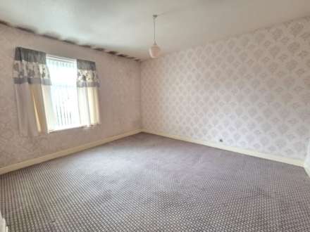 Kimberley Street, Thornhill Lees, Image 4