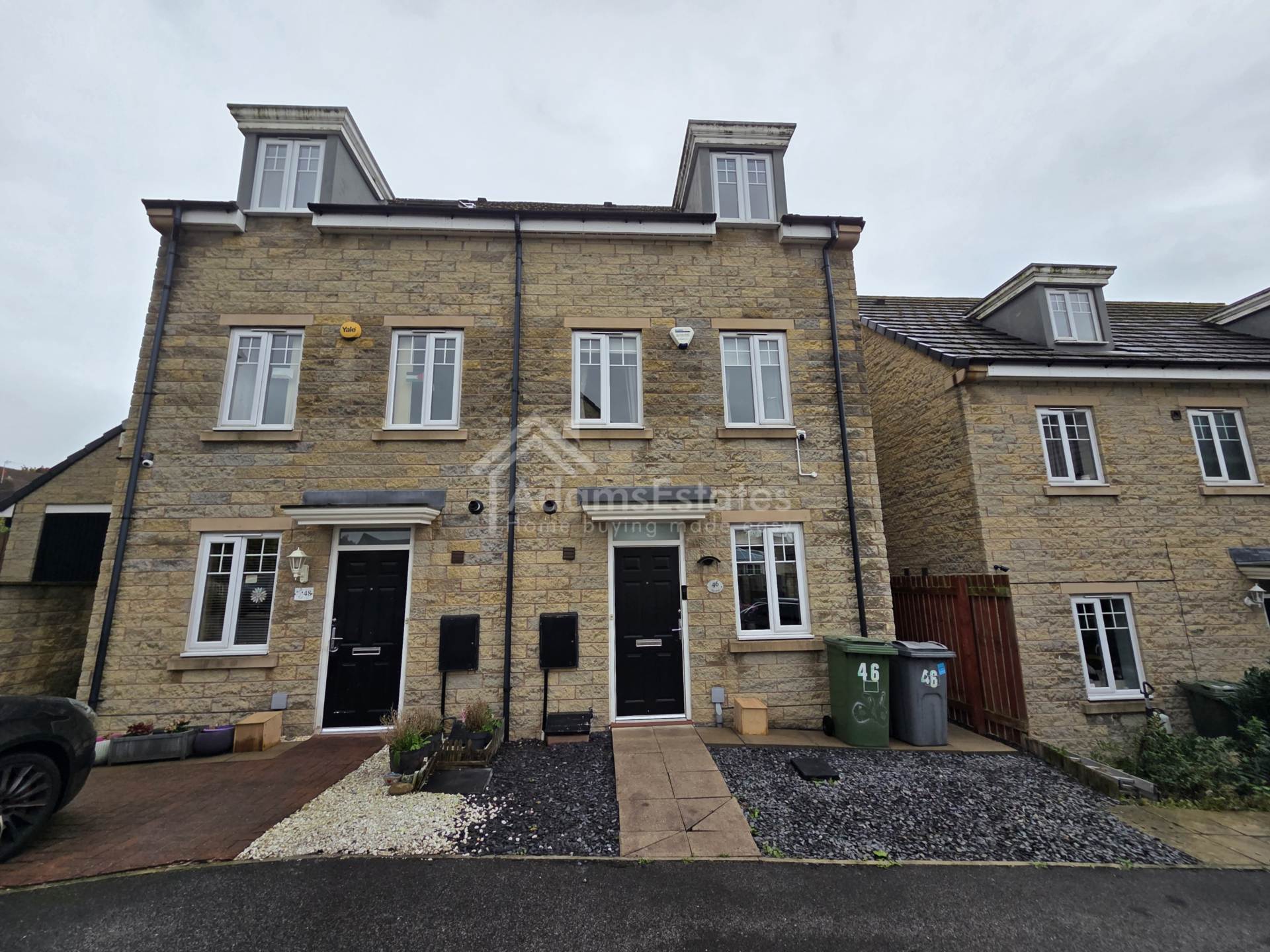 The Oval, Dewsbury, Image 1