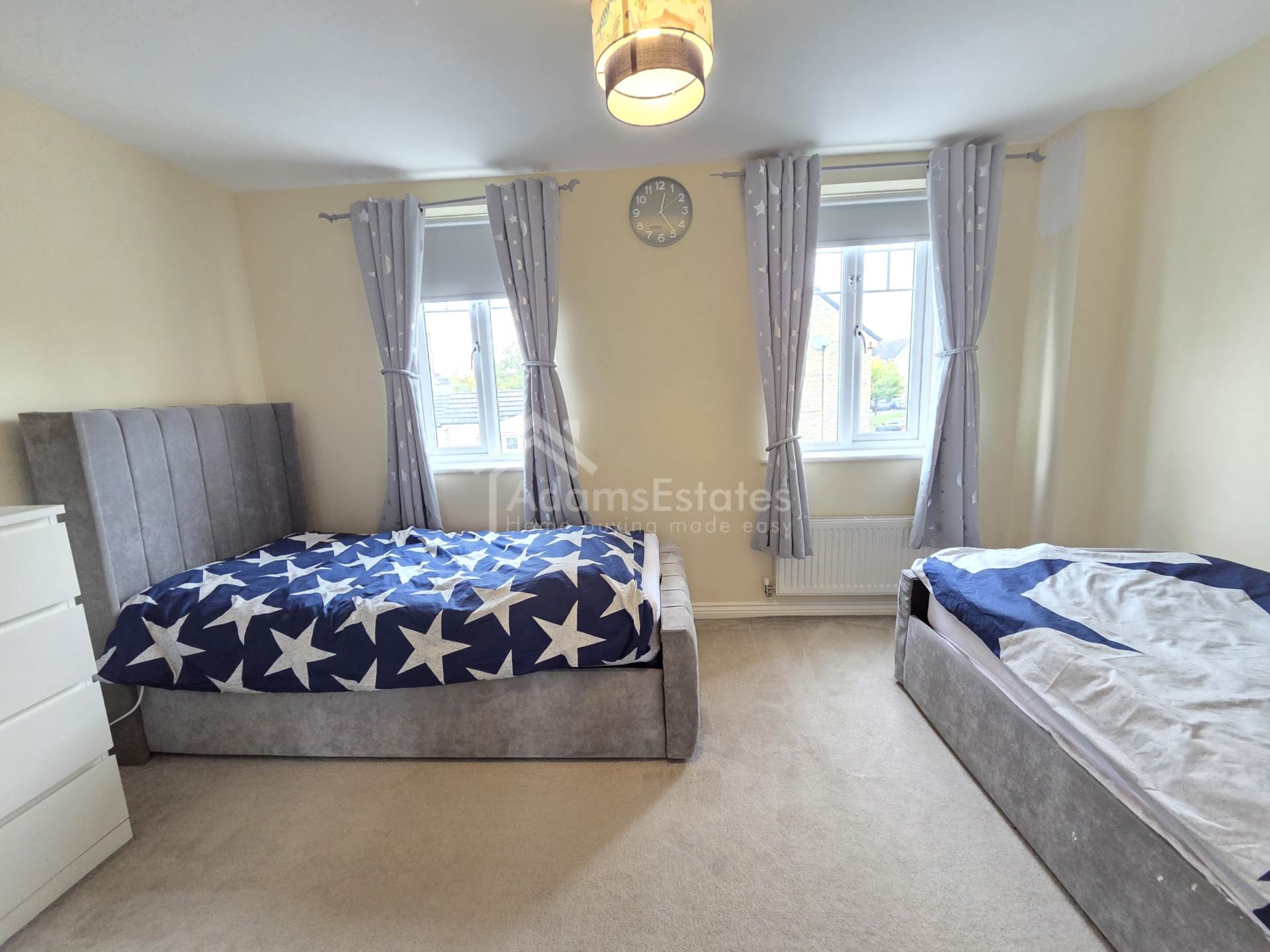 The Oval, Dewsbury, Image 10