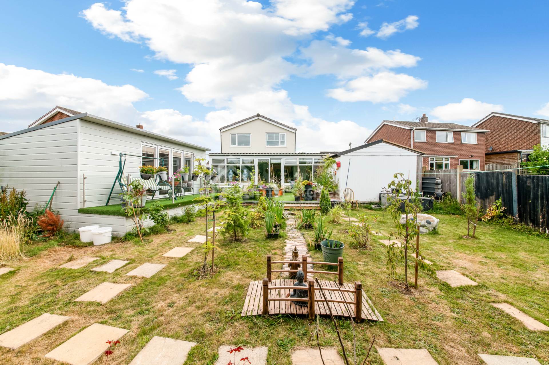 Nixon Close, Dewsbury, Image 15