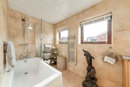 Nixon Close, Dewsbury, Image 8