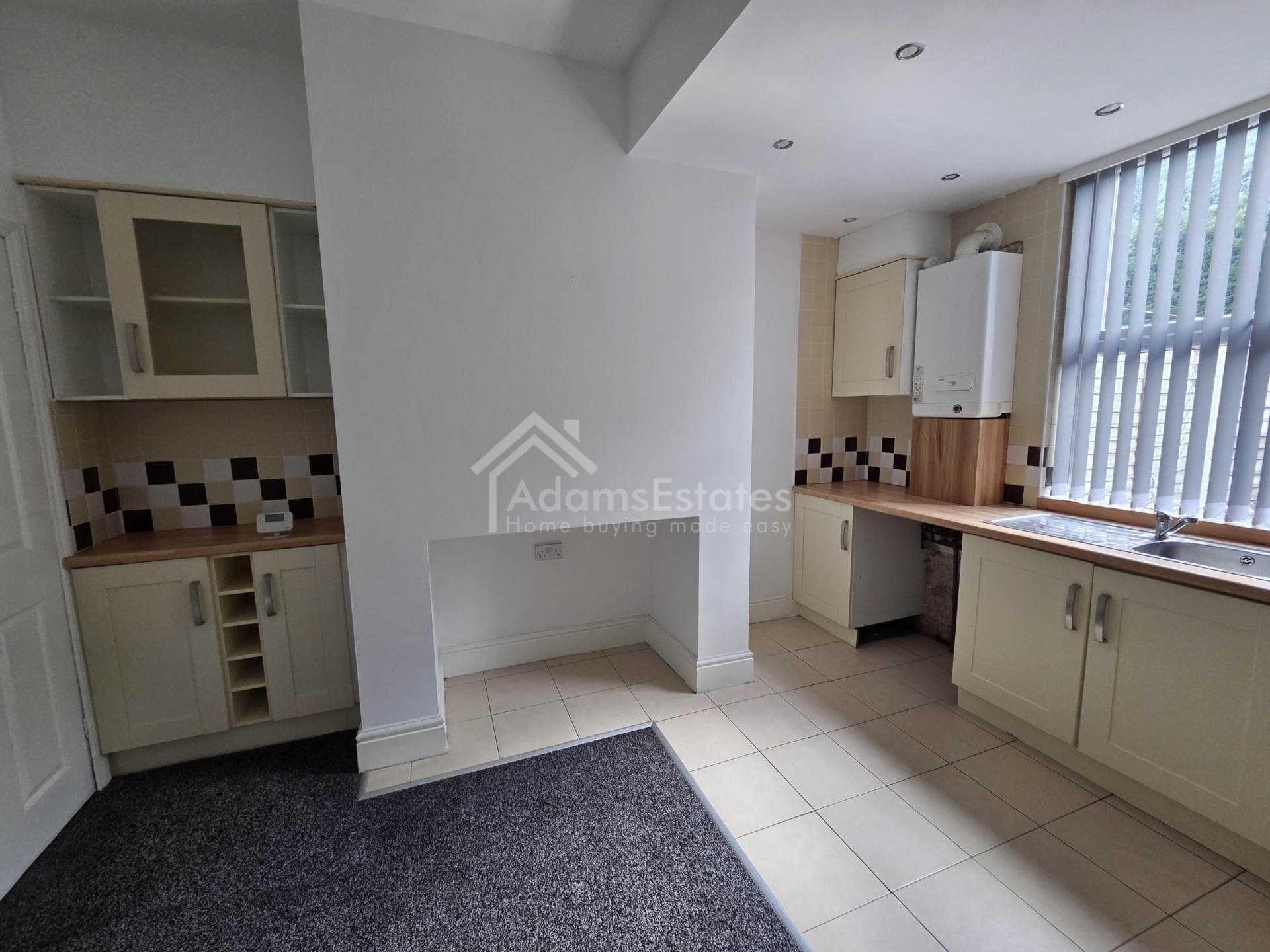 Lees Hall Road, Dewsbury, Image 3
