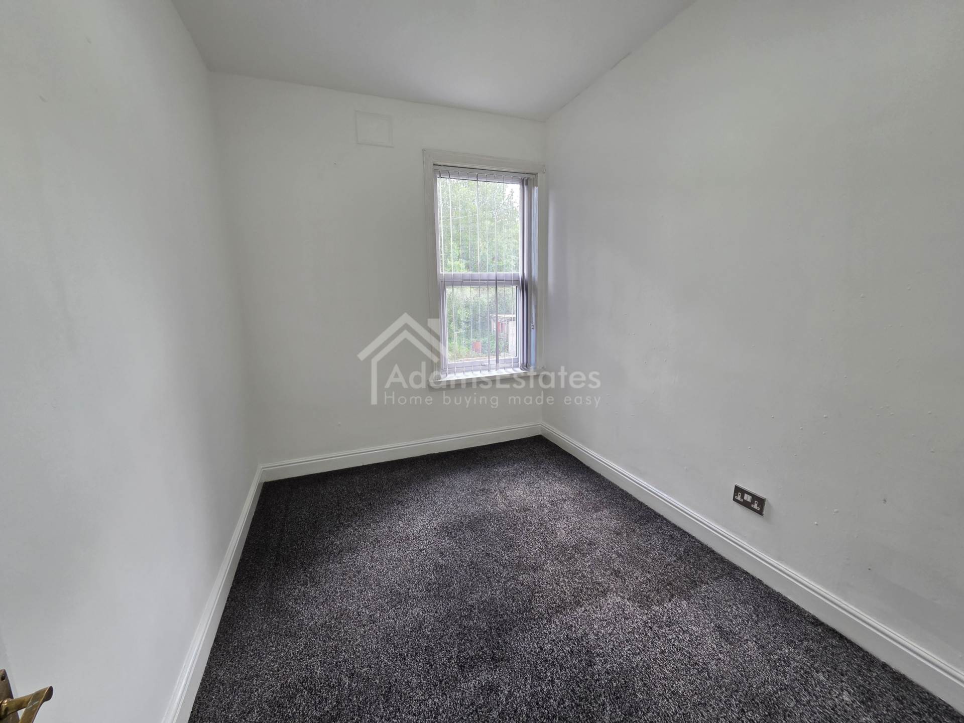 Lees Hall Road, Dewsbury, Image 7
