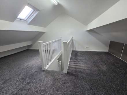 Lees Hall Road, Dewsbury, Image 8