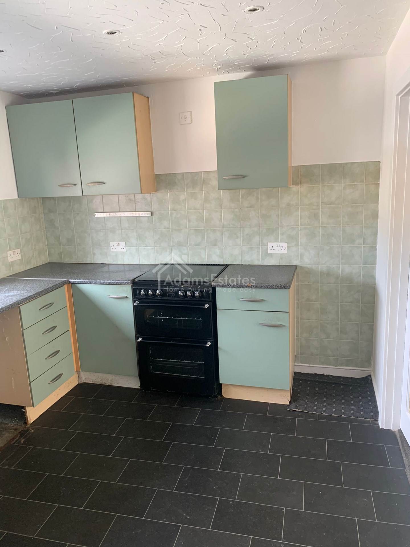 Ashworth Close, Dewsbury, Image 2