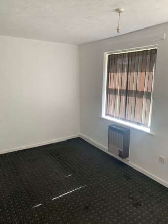 Ashworth Close, Dewsbury, Image 6