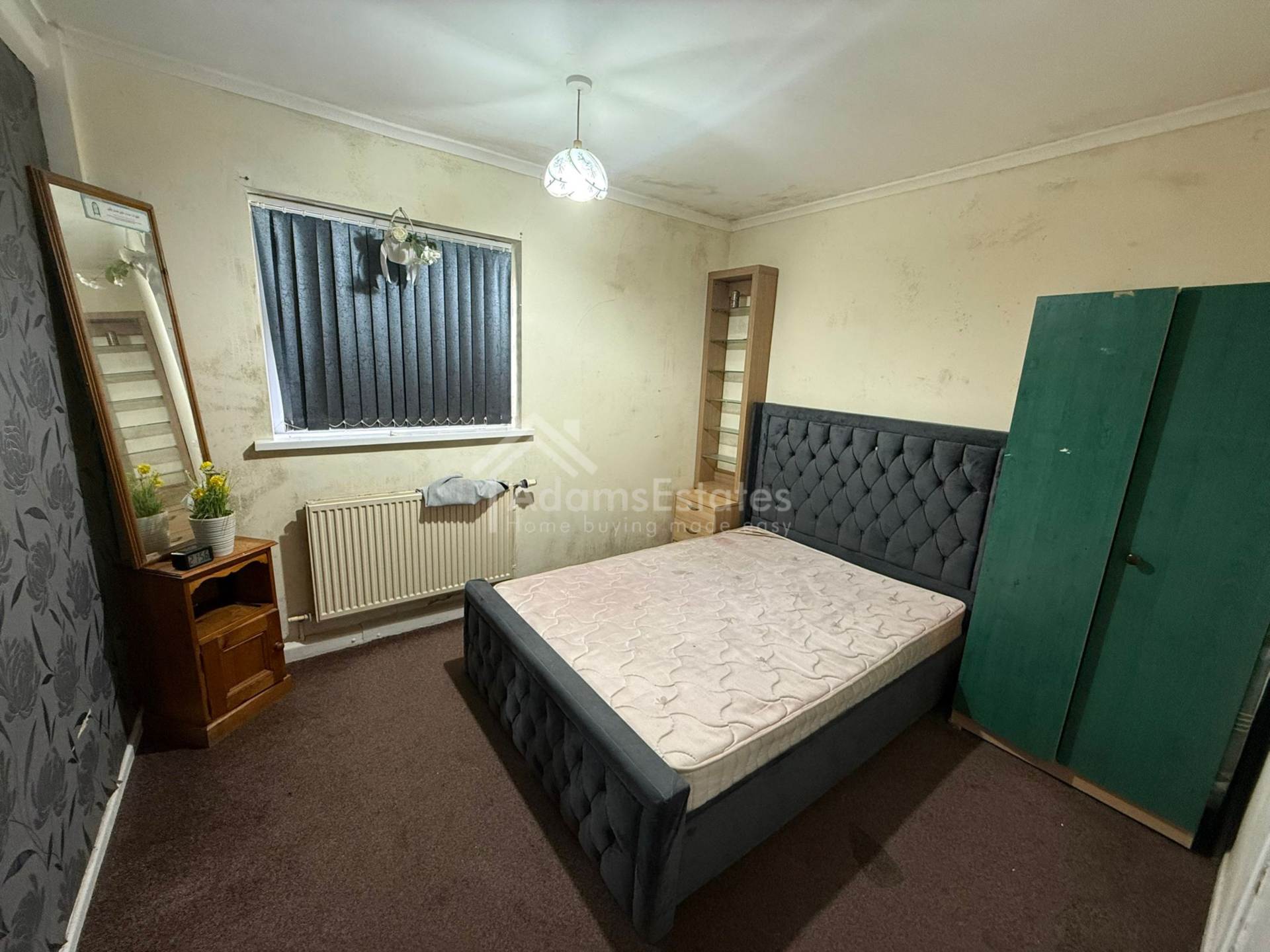 Centenry Square, Dewsbury, Image 3