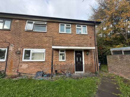 Property For Rent Centenry Square, Dewsbury