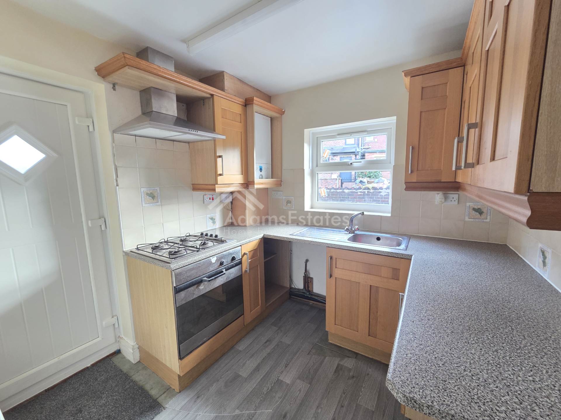 Lees Hall Road, Dewsbury, Image 3