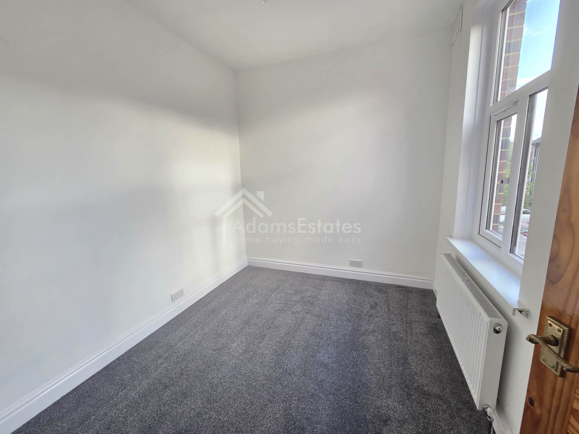 Lees Hall Road, Dewsbury, Image 4