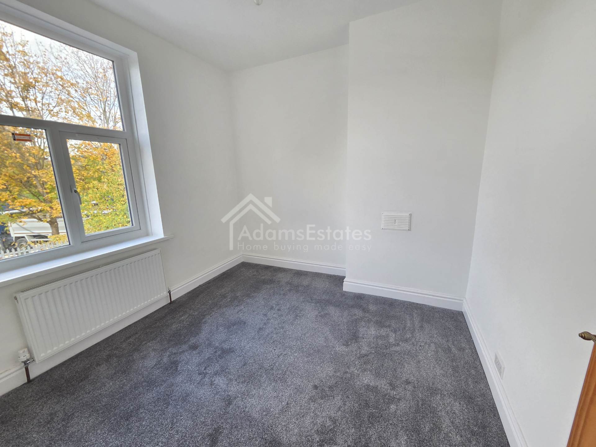 Lees Hall Road, Dewsbury, Image 5