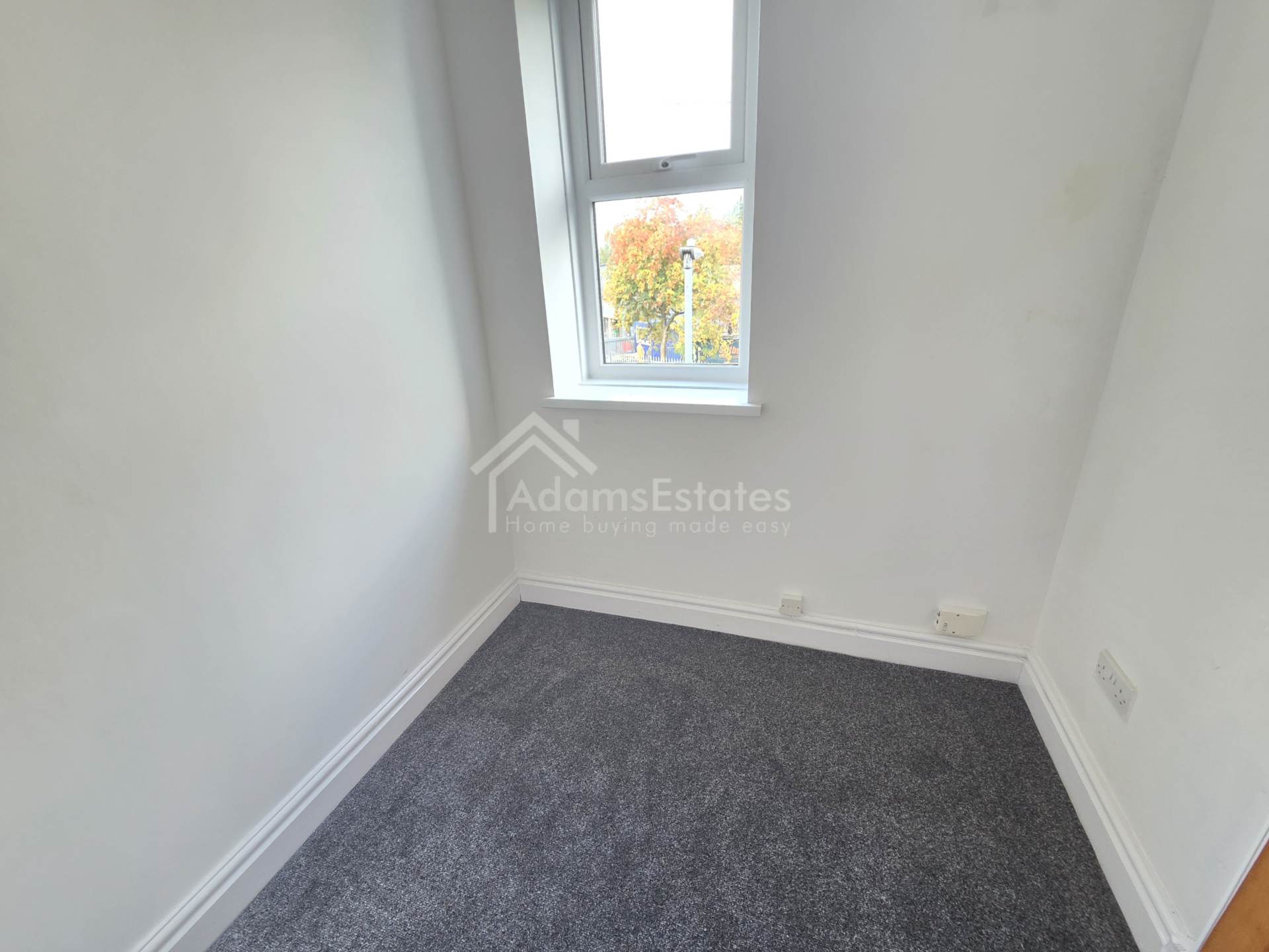 Lees Hall Road, Dewsbury, Image 6