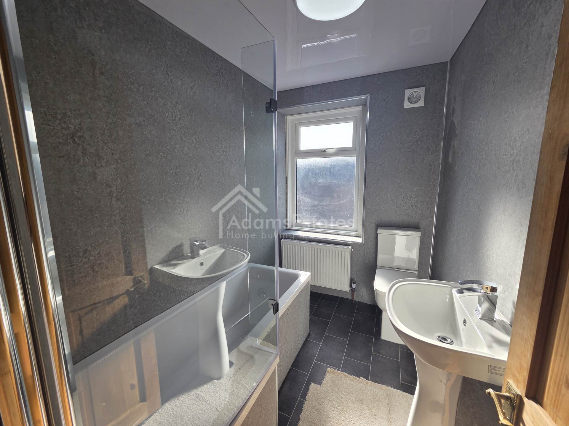 Track Mount, Batley, Image 6