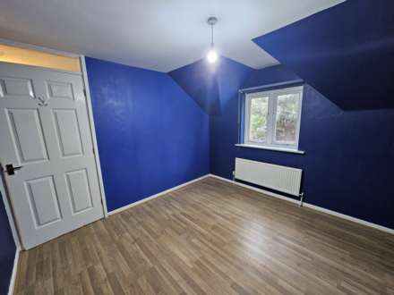 Honey Suckle Drive, Dewsbury, Image 6