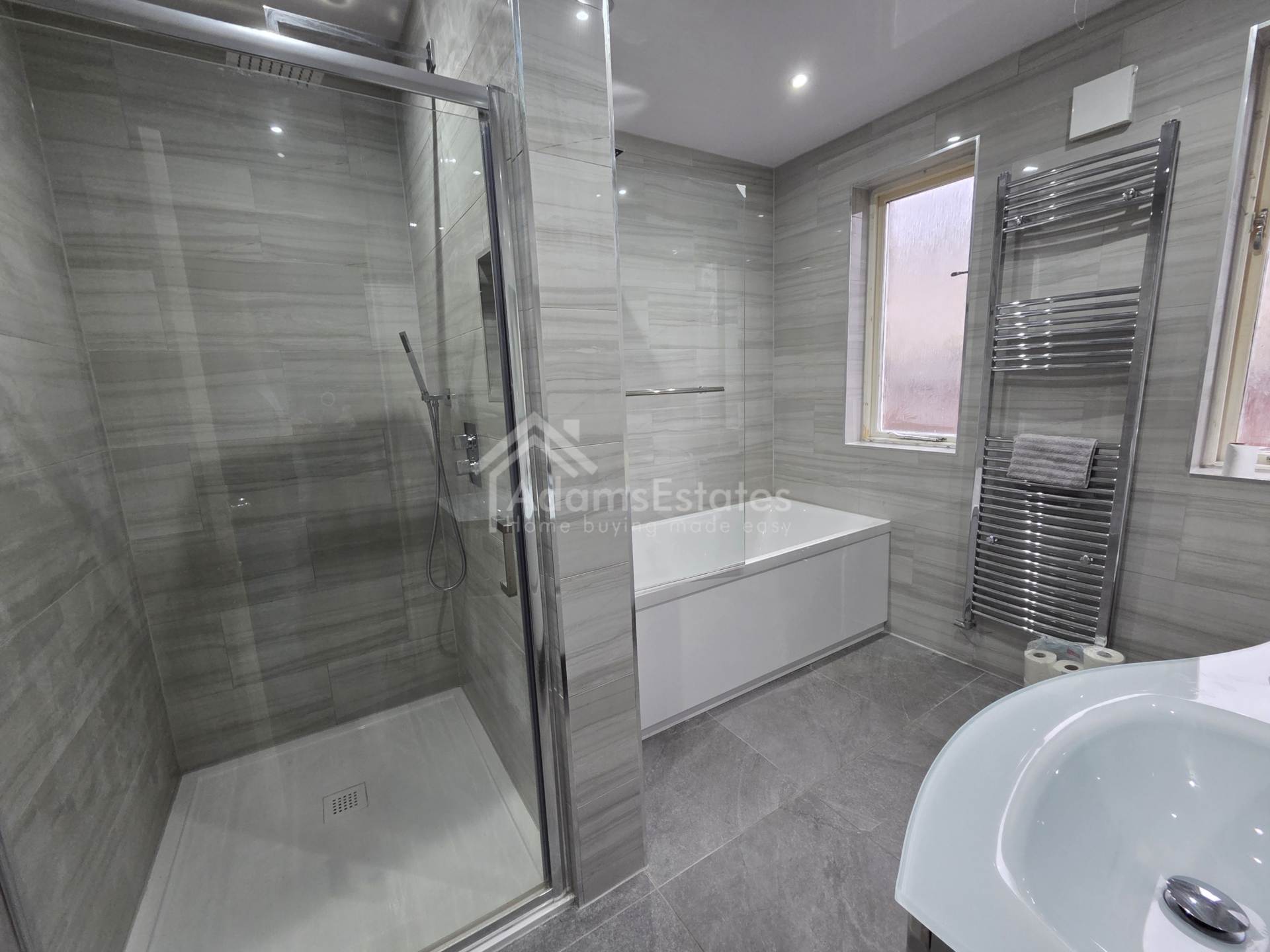 Northfield Road, Dewsbury, Image 16