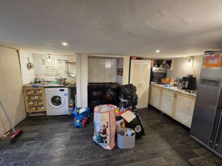 Garden Terrace, Dewsbury, Image 2