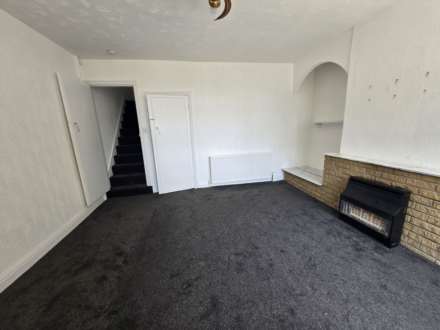 Cravendale Rd, Mirfield, Image 2