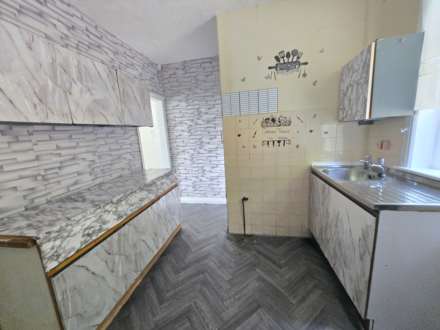 Cravendale Rd, Mirfield, Image 3